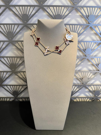 [ELAN LUXE]CLOVER 20 MOTIFS LASER CARNELIAN NECKLACE