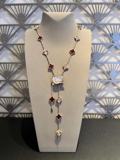 [ELAN LUXE]CLOVER 20 MOTIFS LASER CARNELIAN NECKLACE