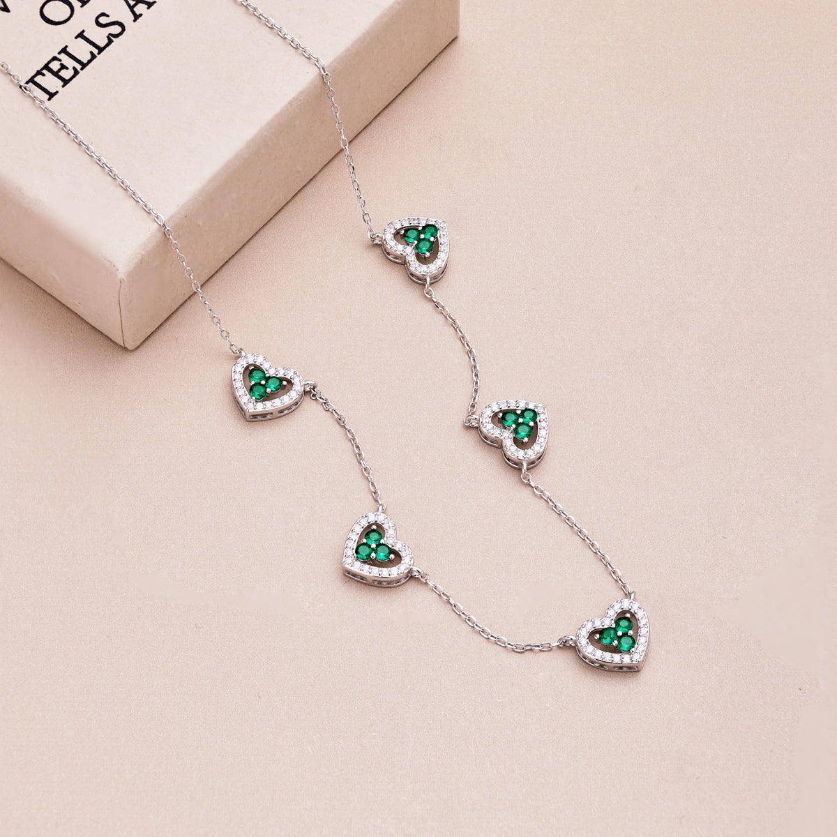[ELAN LUXE]Sparkling Five Heart Necklace