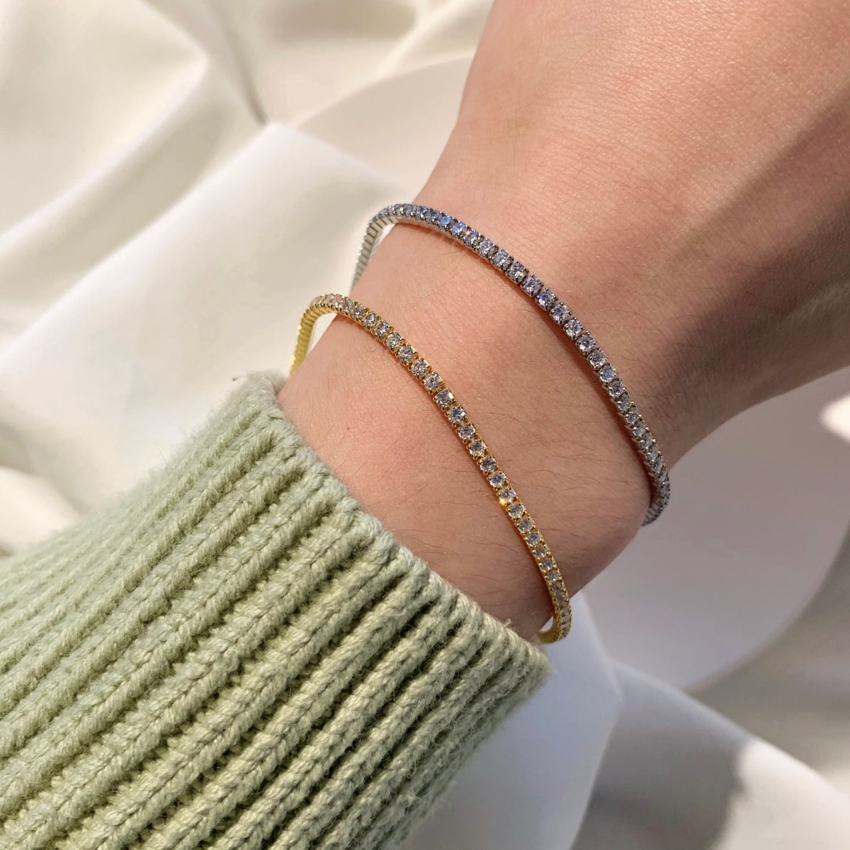 [ELAN LUXE]Radiant Shinning Princess Cut Tennis Bracelet