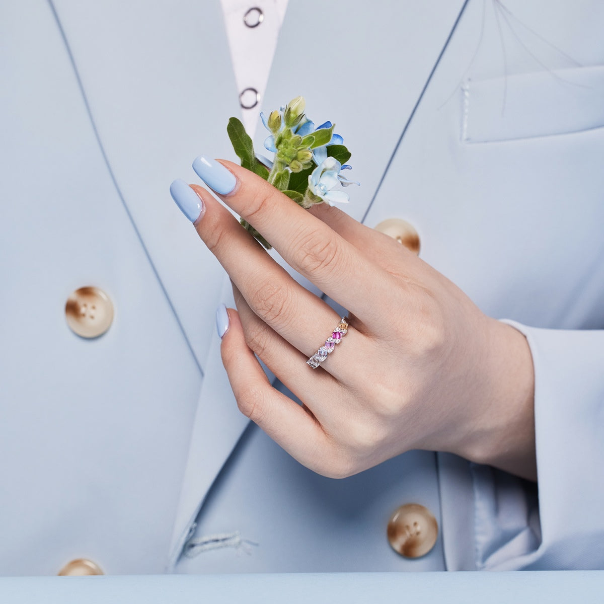[ELAN LUXE]Delicate Vibrant Emerald Cut Daily Ring