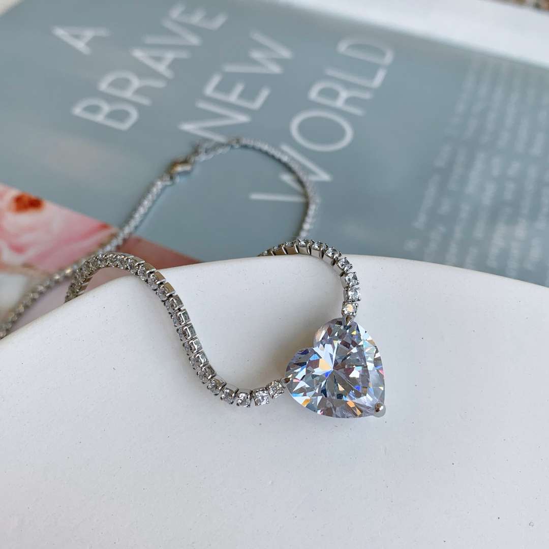 [ELAN LUXE]8.0 Carat Versatile Colorful Sweet Heart-Shaped Tennis Necklace