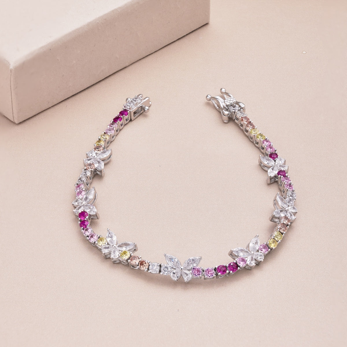 [ELAN LUXE]Ornate Colorful Butterfly Shape Round Cut Daily Bracelet