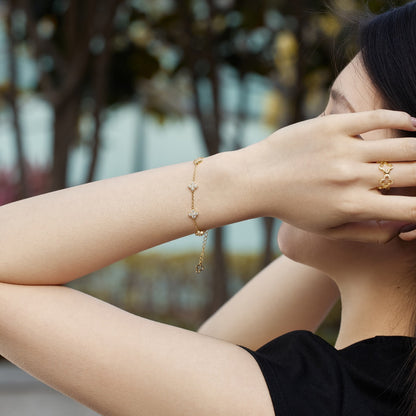 [ELAN LUXE]Four-Leaf Clover Hollow Butterfly Bracelet