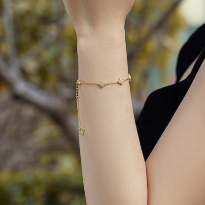 [ELAN LUXE]Four-Leaf Clover Hollow Butterfly Bracelet