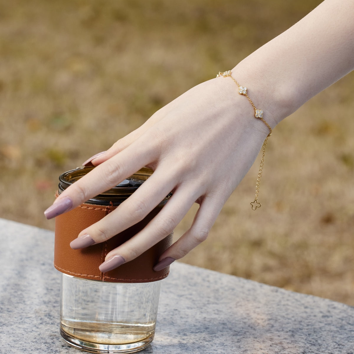 [ELAN LUXE]Four-Leaf Clover Hollow Butterfly Bracelet