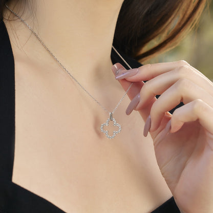 [ELAN LUXE]Four-Leaf Clover Hollow Design Exquisite Necklace