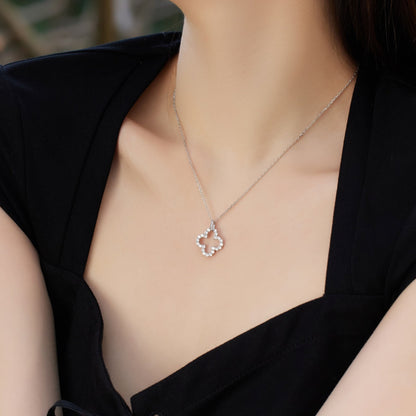 [ELAN LUXE]Four-Leaf Clover Hollow Design Exquisite Necklace