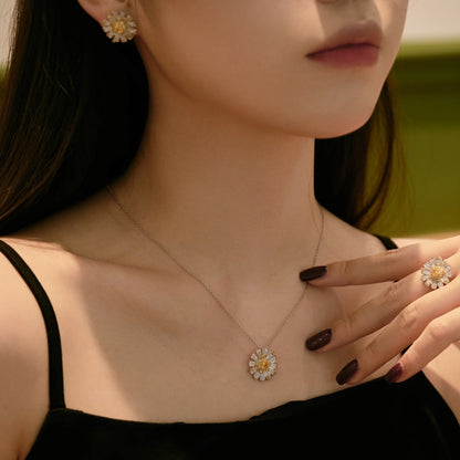 [ELAN LUXE]Exquisite Daisy Necklace