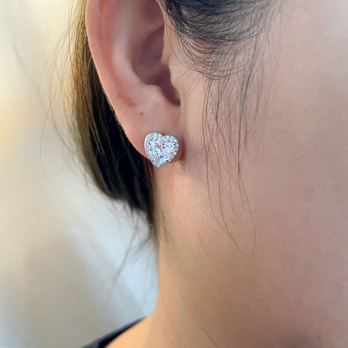 [ELAN LUXE]Sparkling Heart Shape Lover Earrings