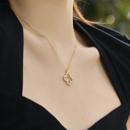 [ELAN LUXE]Four-Leaf Clover Hollow Design Exquisite Necklace