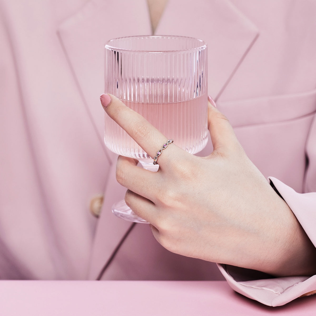[ELAN LUXE]Elegant Energetic Round Cut Daily Ring
