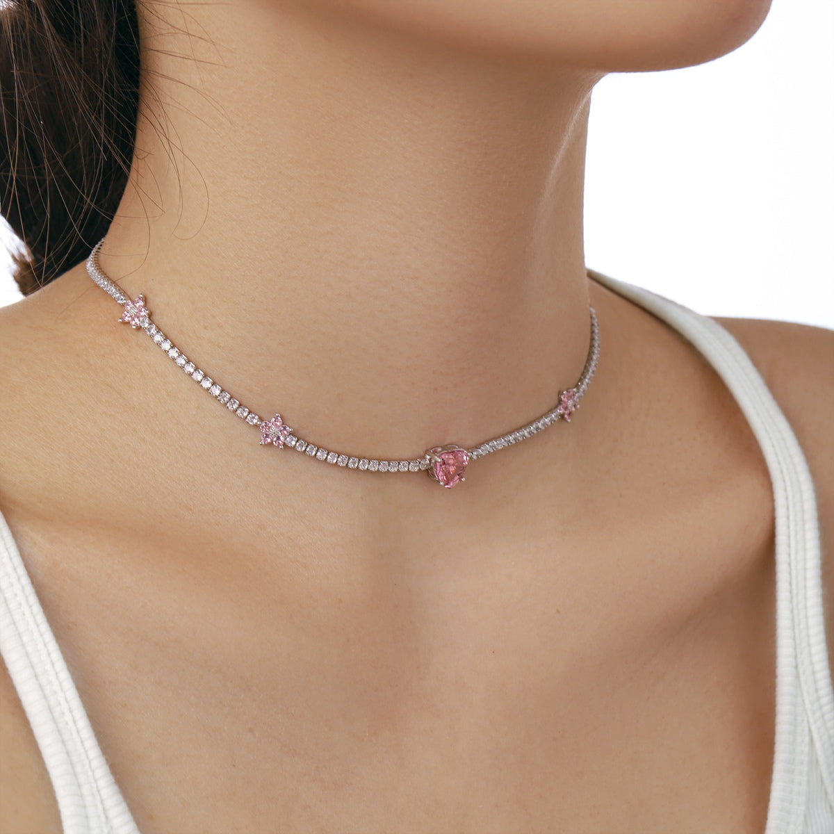 [ELAN LUXE]Dazzling Pink Heart Flower Necklace