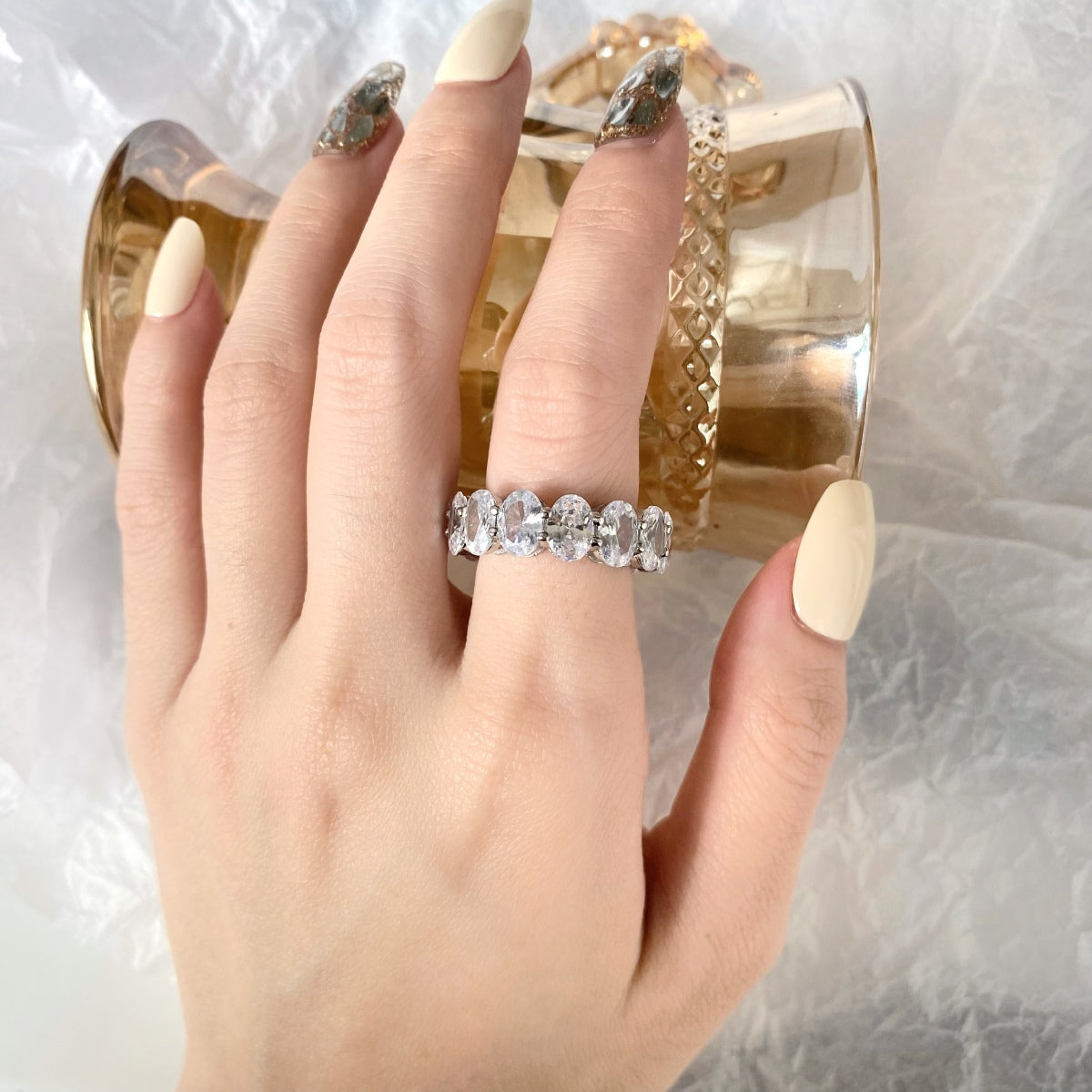 [ELAN LUXE]Dainty Elongated Cushion Cut Tennis Ring