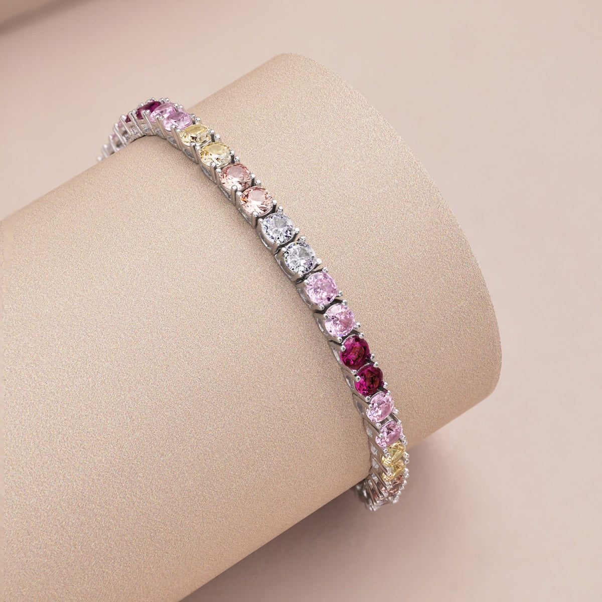 [ELAN LUXE]Radiant Colorful Round Cut Tennis Bracelet