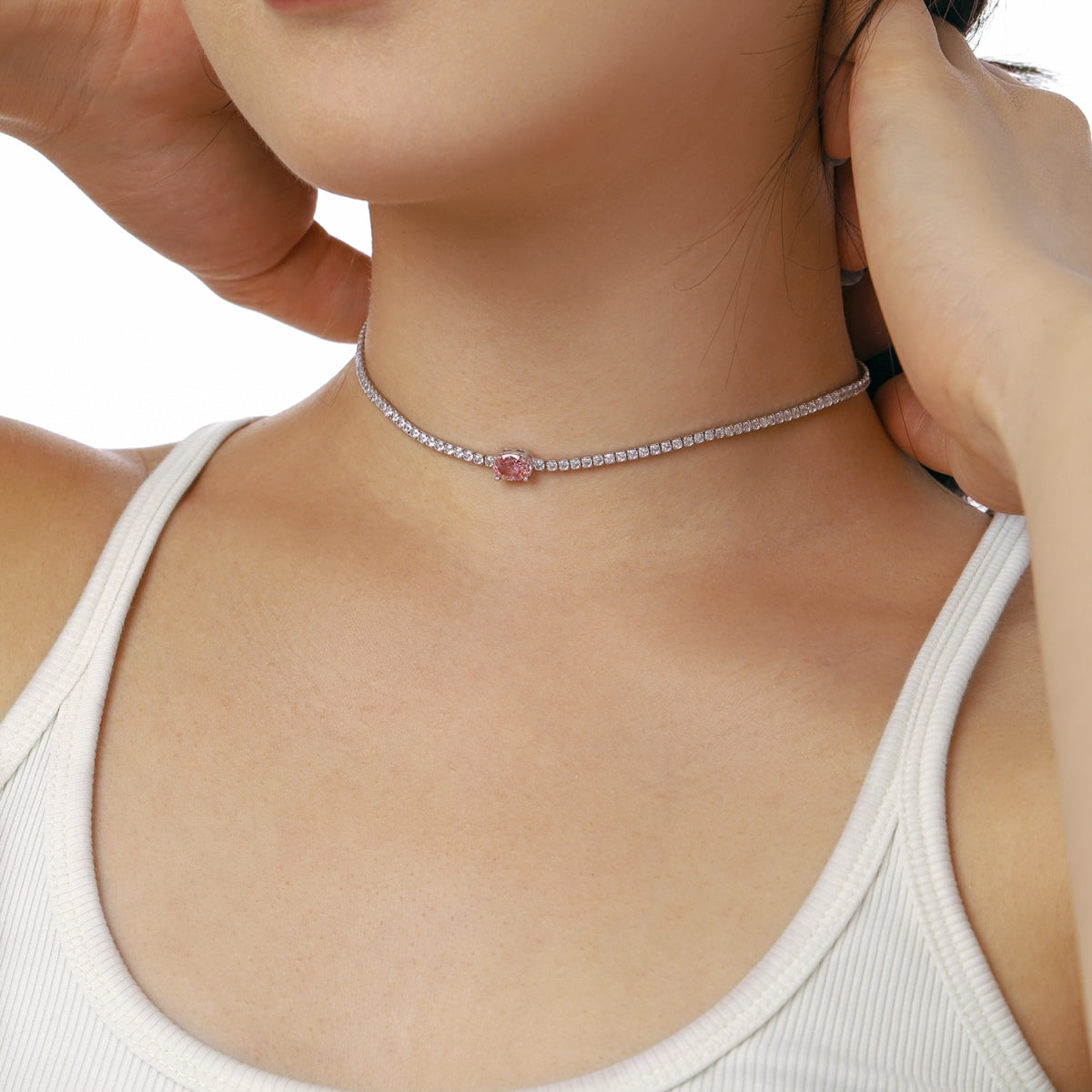[ELAN LUXE]1.0 Carat Shining Oval Cut Necklace