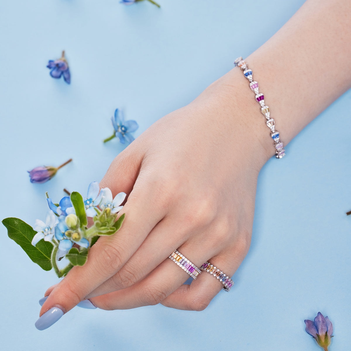 [ELAN LUXE]Radiant Water Drop Shape Daily Bracelet