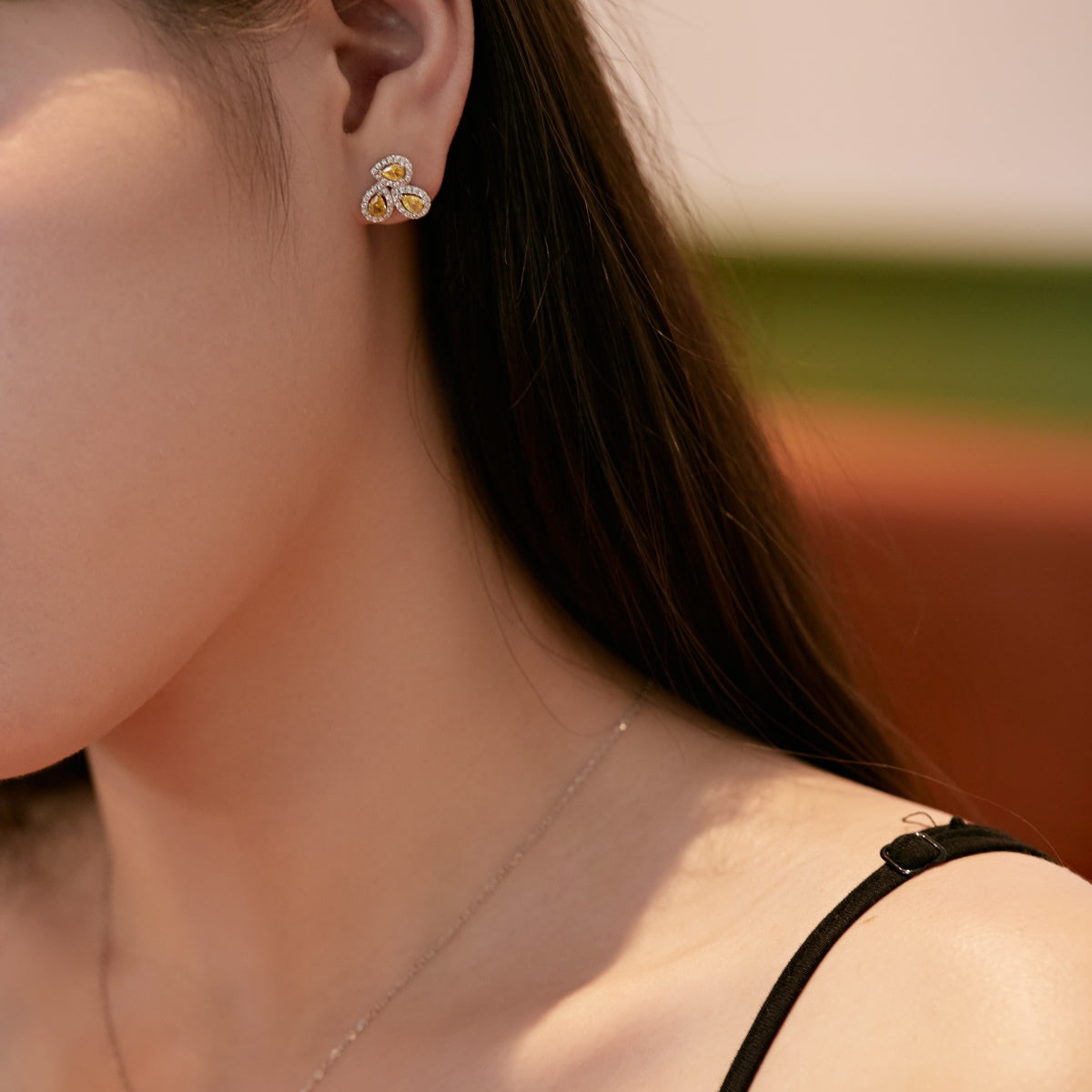 [ELAN LUXE]Ornate Flower Shape Pear Cut Lover Earrings