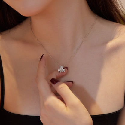 [ELAN LUXE]Elegant Flower Shape Pear Cut Necklace