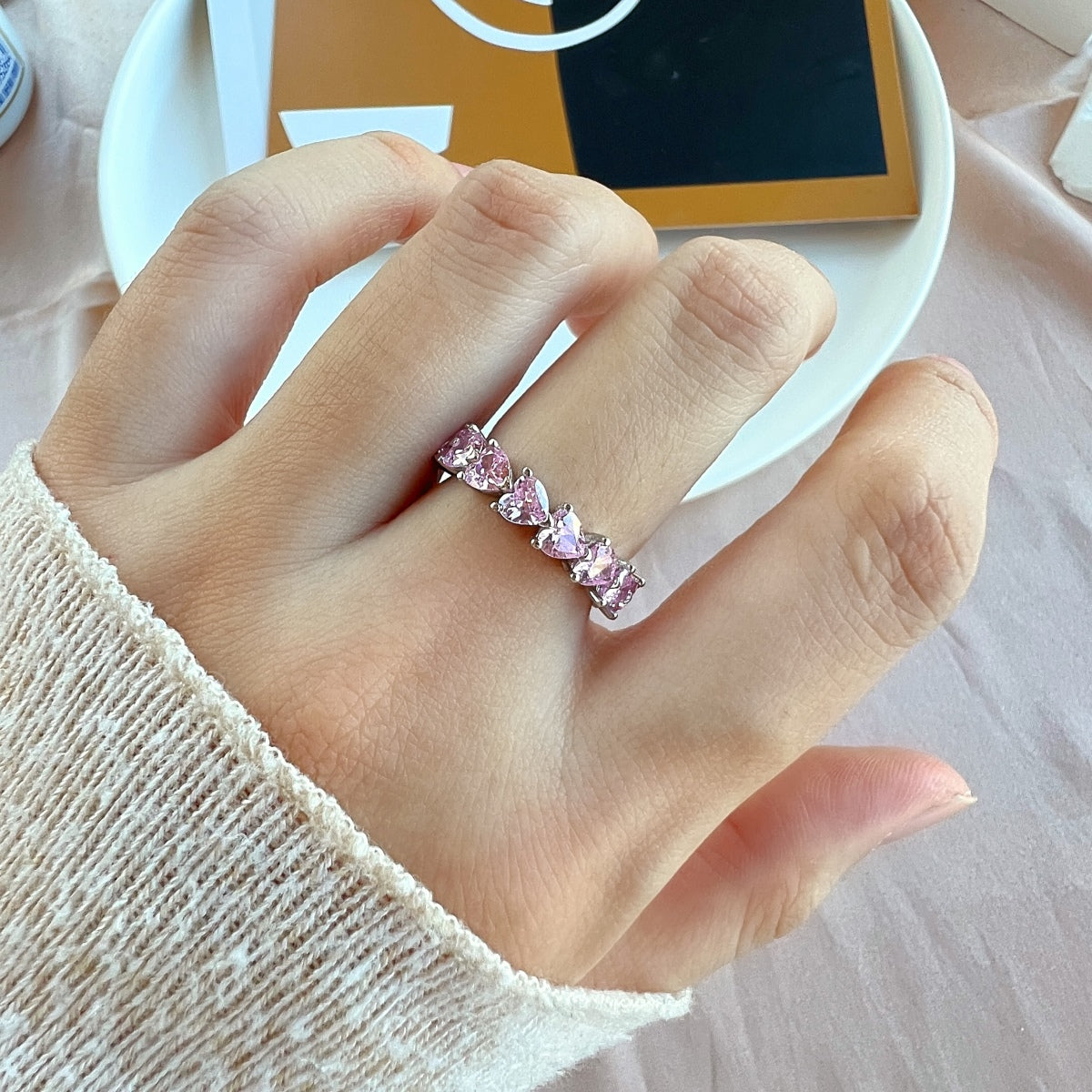 [ELAN LUXE]0.25 Carat Radiant Romance Heart Cut Lover Ring
