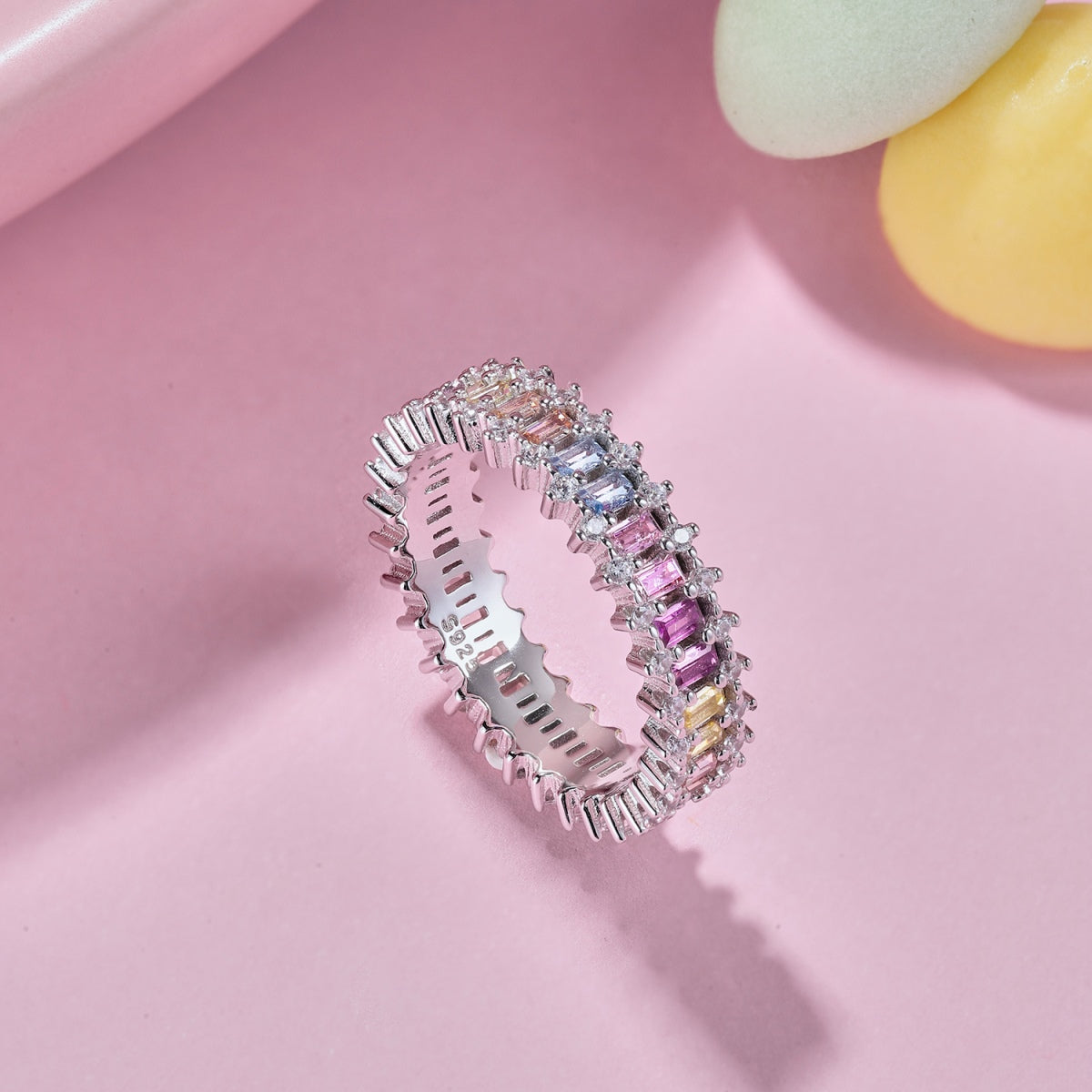 [ELAN LUXE]Splashy Ornate Emerald Cut Cocktail Ring