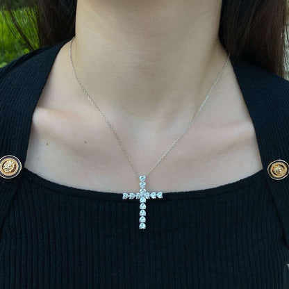 [ELAN LUXE]Radiant Cross Shape Necklace