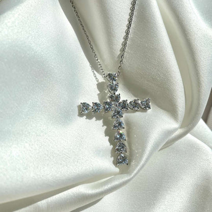 [ELAN LUXE]Radiant Cross Shape Necklace