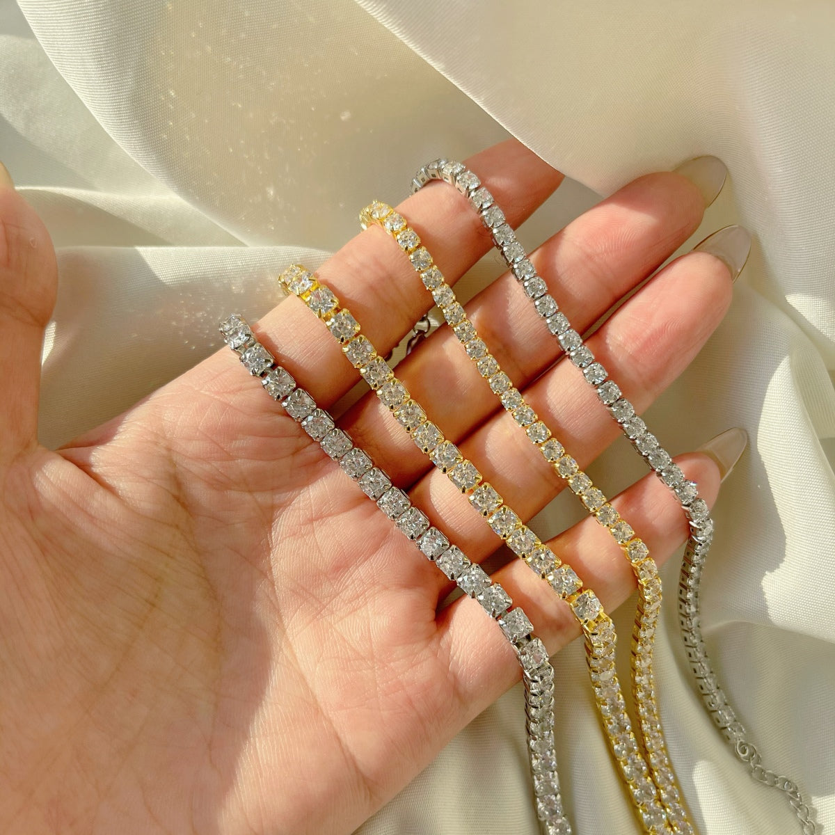 [ELAN LUXE]Sparkling Radiant Princess Cut Tennis Bracelet