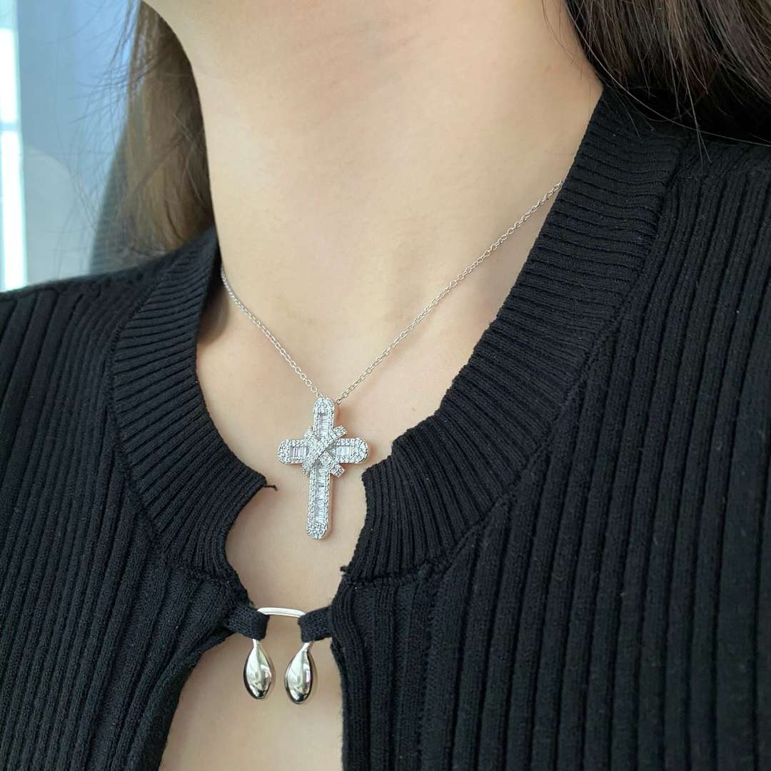 [ELAN LUXE]Gypsophila With Dimonds Necklace