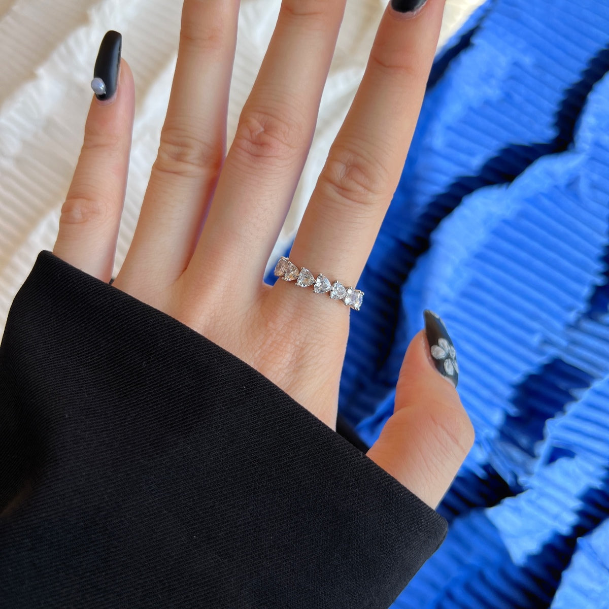 [ELAN LUXE]0.25 Carat Radiant Romance Heart Cut Lover Ring