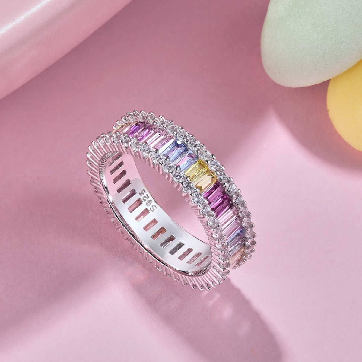 [ELAN LUXE]Dainty Kaleidoscopic Emerald Cut Daily Ring