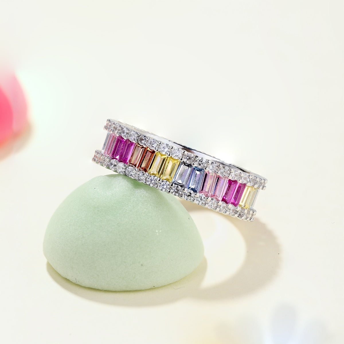 [ELAN LUXE]Dainty Kaleidoscopic Emerald Cut Daily Ring