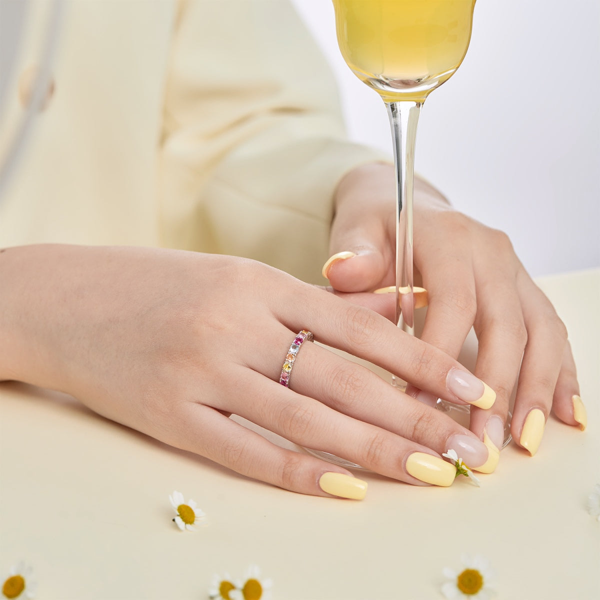 [ELAN LUXE]Dazzling Lustrous Round Cut Tennis Ring
