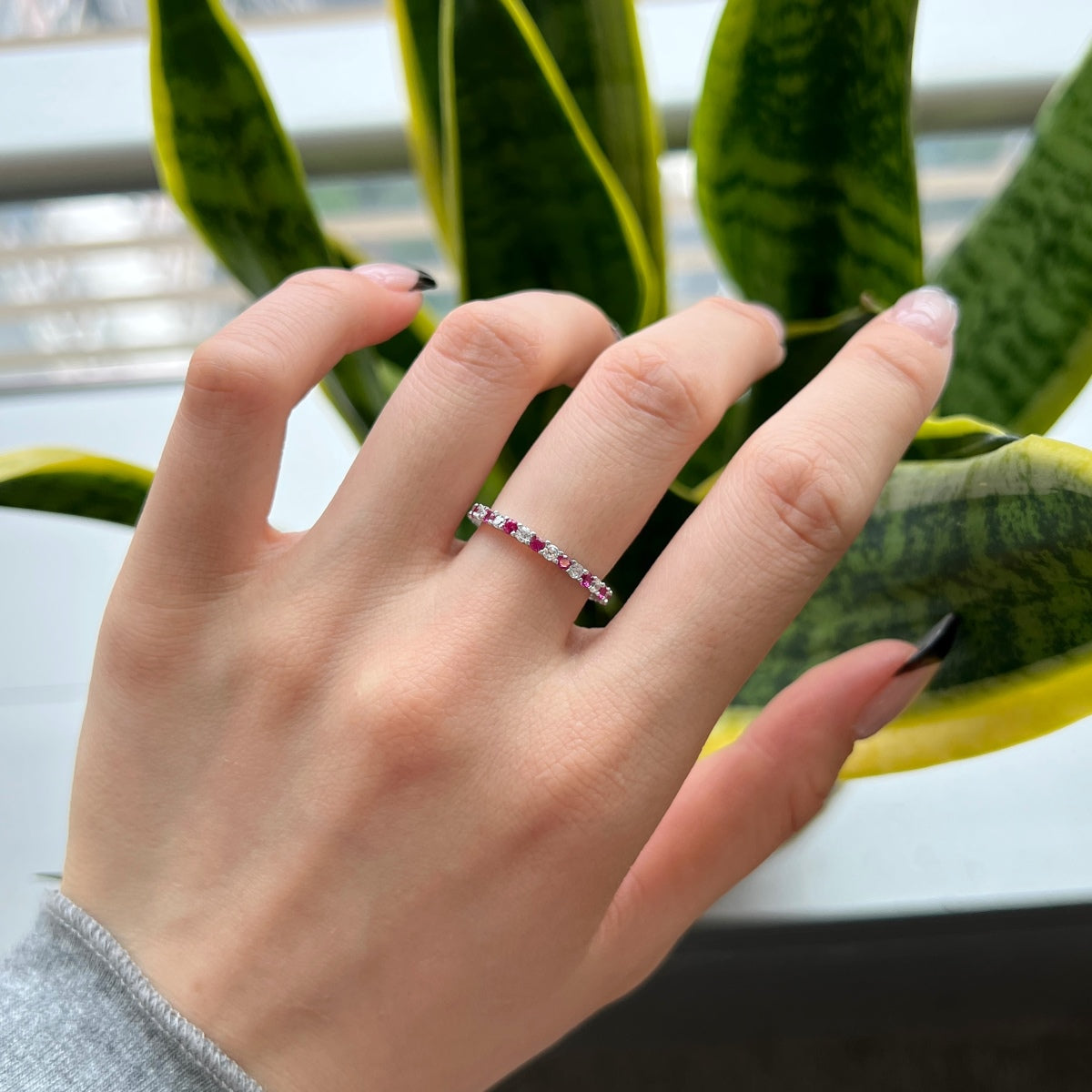 [ELAN LUXE]Exquisite Colorful Round Cut Tennis Ring