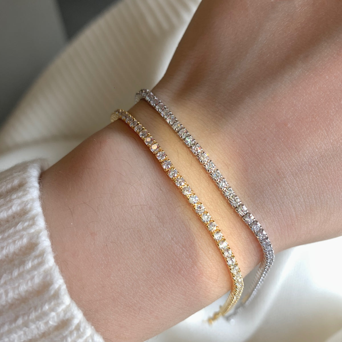 [ELAN LUXE]Radiant Shinning Princess Cut Tennis Bracelet