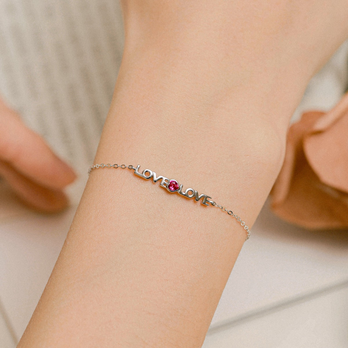 [ELAN LUXE]Romantic Heart Shape Lover Bracelet