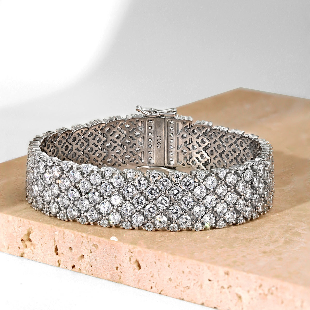[ELAN LUXE]Ornate Elegant Round Cut Party Bracelet