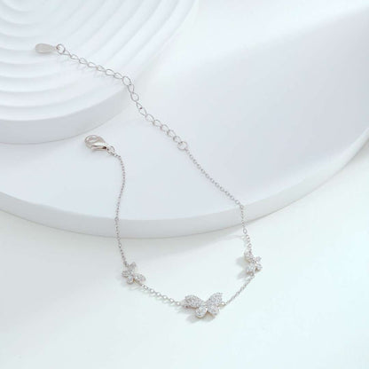 [ELAN LUXE]Delicate Butterfly Pendant Bracelet