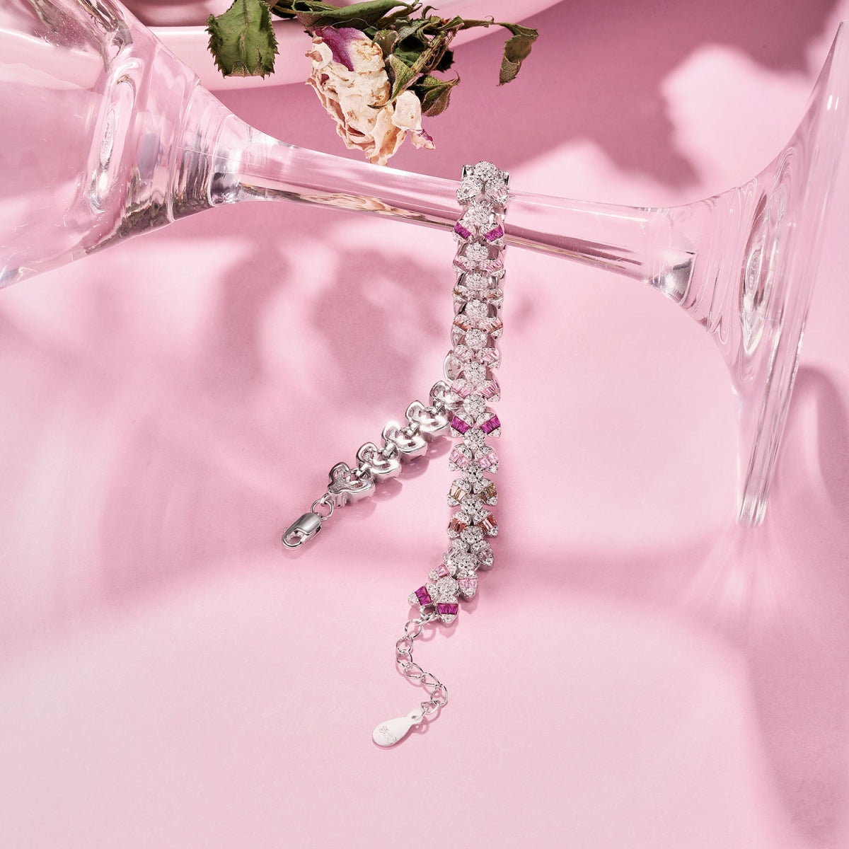 [ELAN LUXE]Dainty Exquisite Flower Shape Daily Bracelet