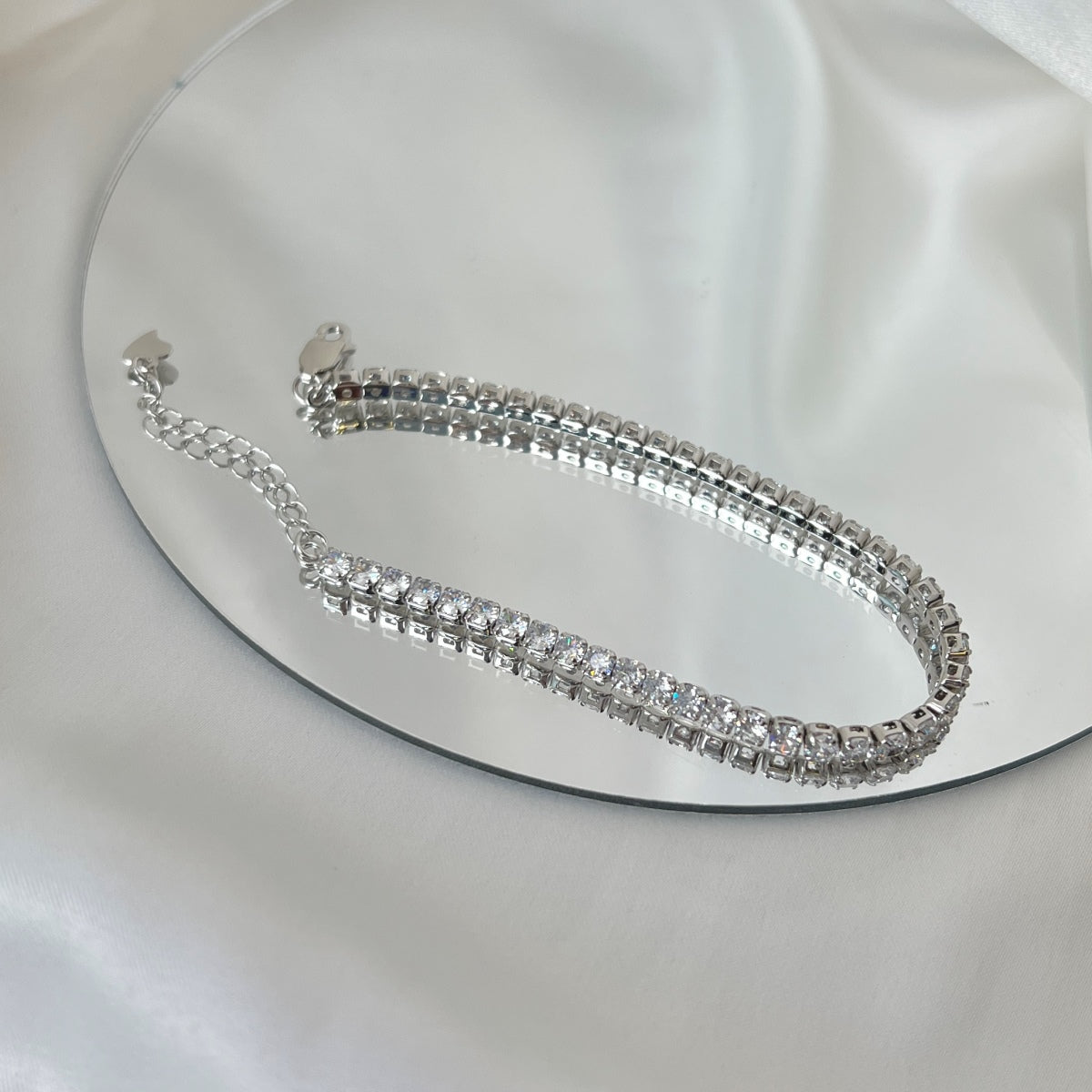 [ELAN LUXE]Sparkling Round Cut Daily Bracelet