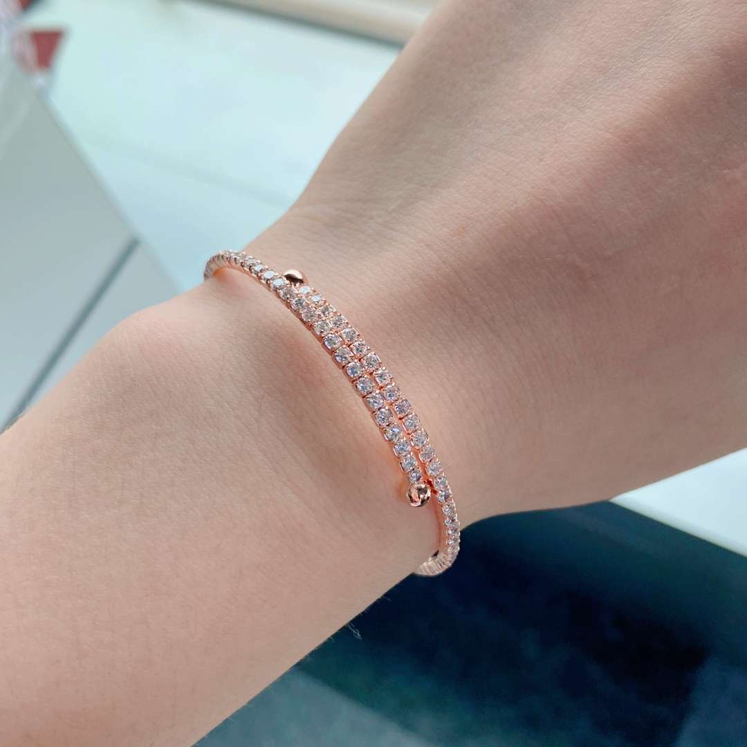 [ELAN LUXE]Row of Diamonds Round Fashion Bracelet