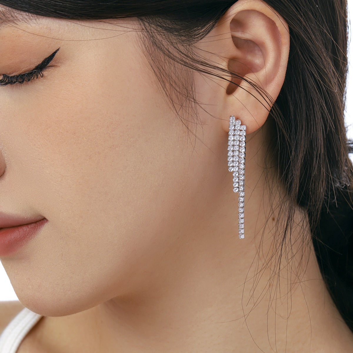 [ELAN LUXE]Luxurious Dainty Banquet Earrings