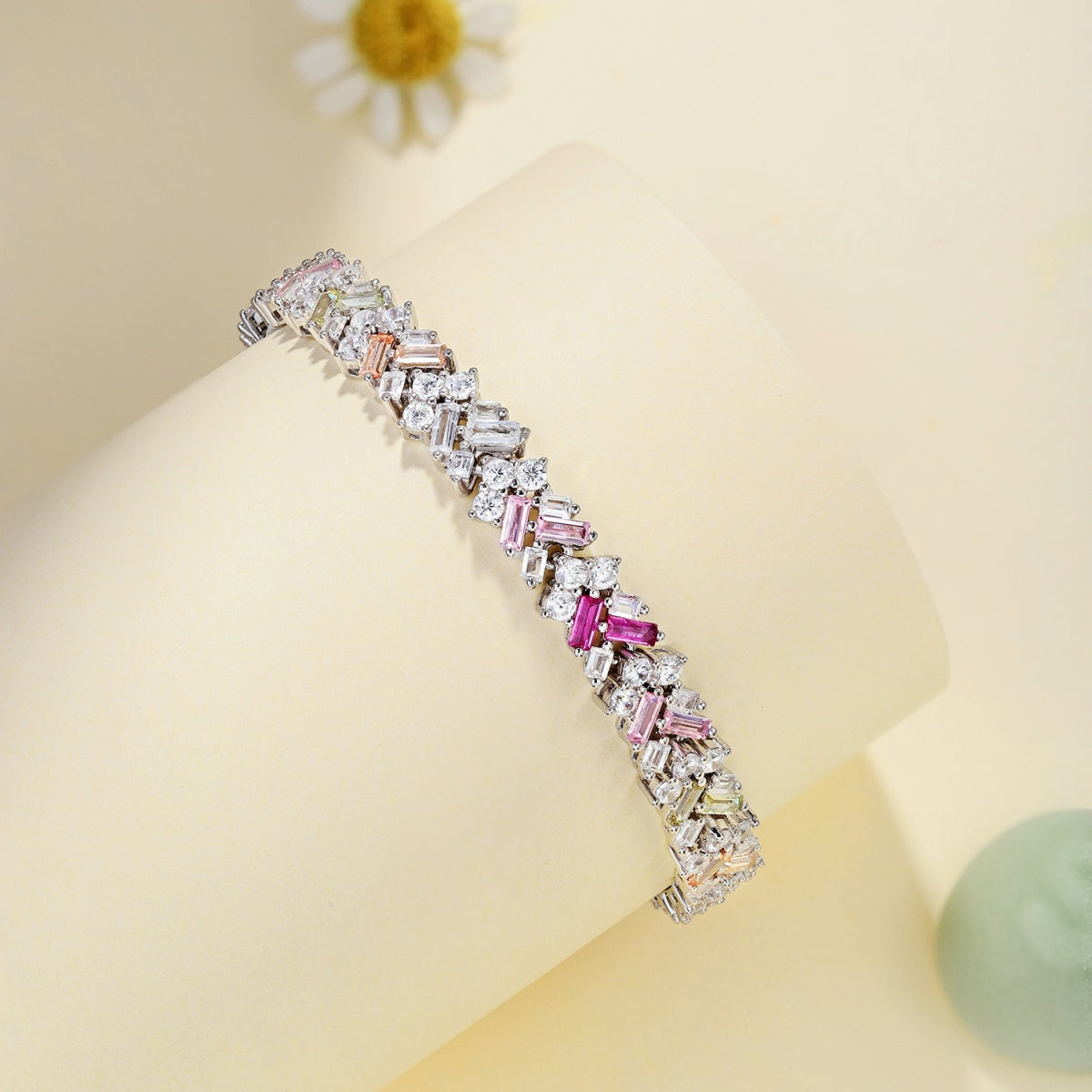 [ELAN LUXE]Dazzling Unique Multi Shape Daily Bracelet
