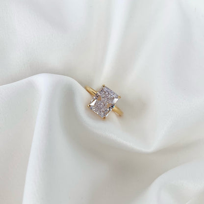 [ELAN LUXE]4.0 Carat Ornate Enchanting Radiand Cut Banquet Ring