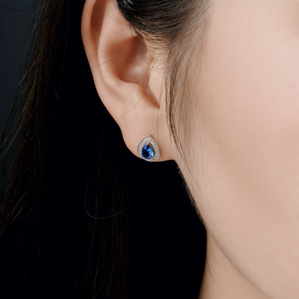 [ELAN LUXE]Luxurious Water Drop Shape Earrings