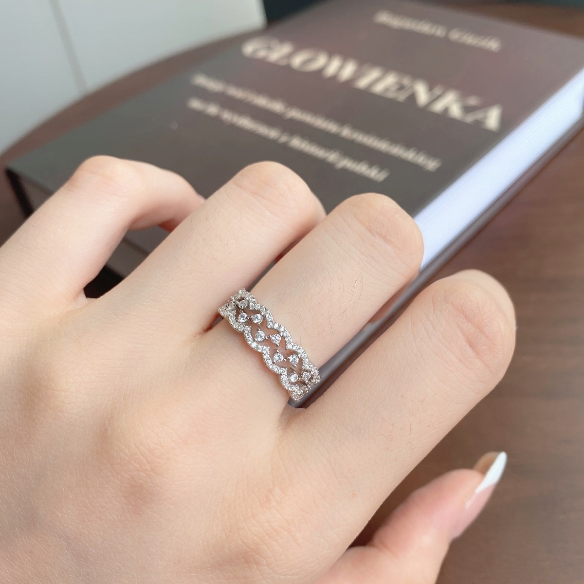 [ELAN LUXE]Elegant Resplendent Round Shape Party Ring