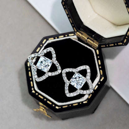 [ELAN LUXE]Elegant Star Shape Princess Cut Daily Earrings