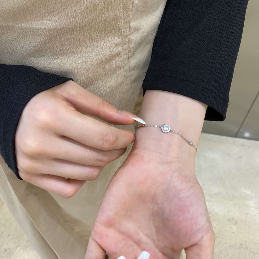 [ELAN LUXE]Dazzling Round Cut Shape Bracelet