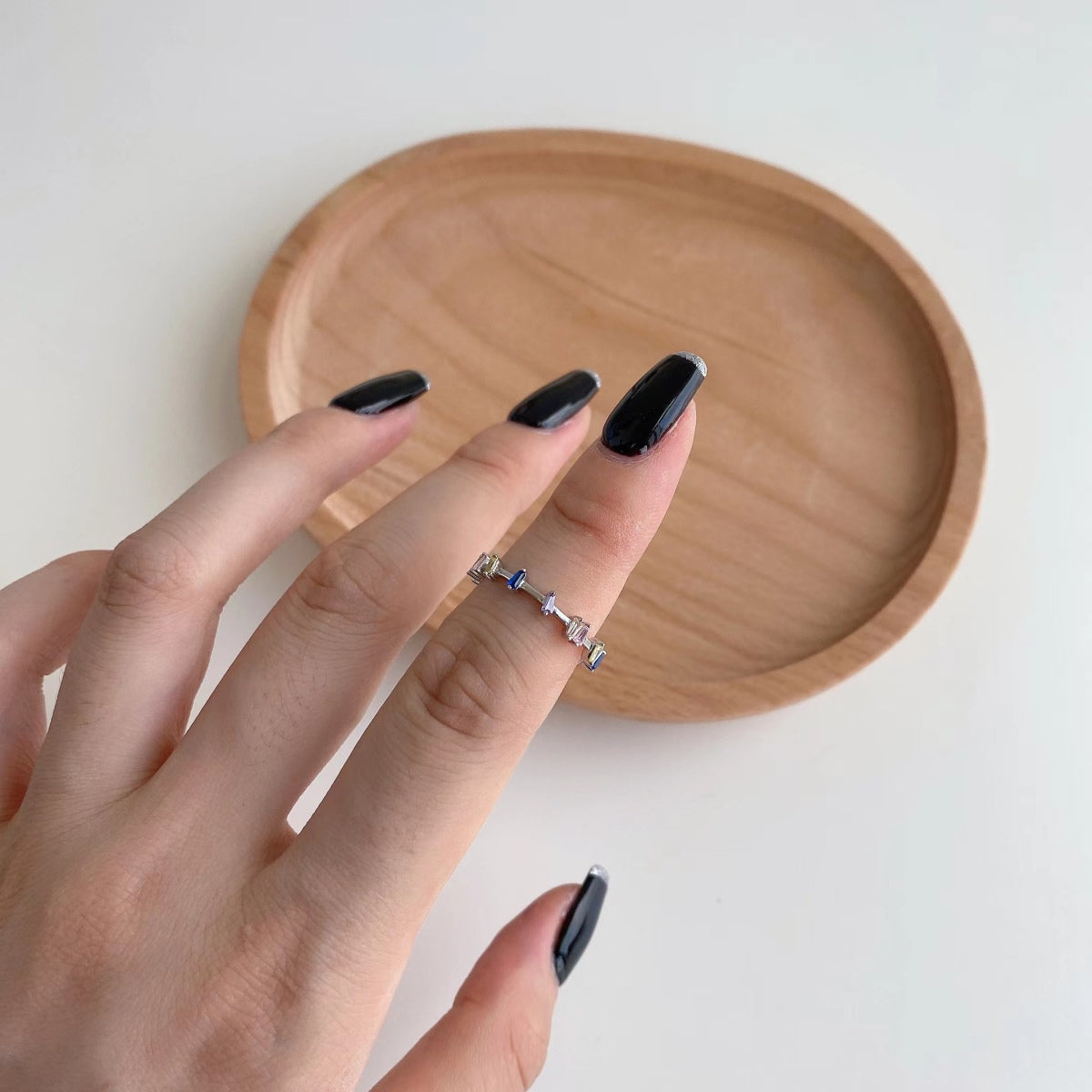 [ELAN LUXE]Unique Trapezoid Cut Daily Ring