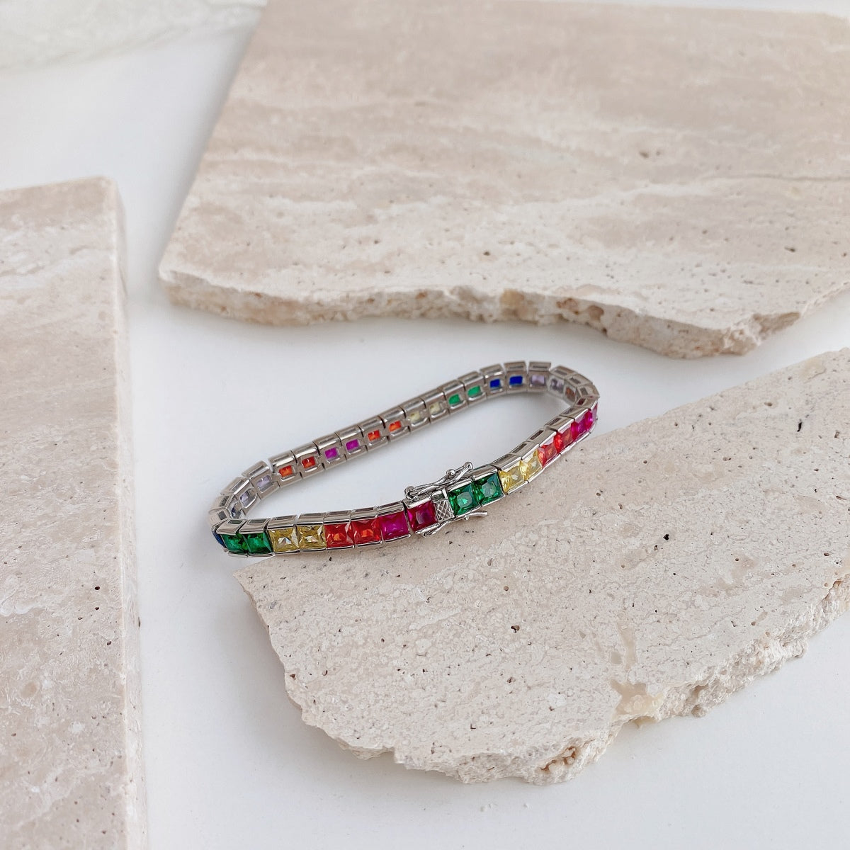 [ELAN LUXE]Radiant Colorful Princess Cut Tennis Bracelet